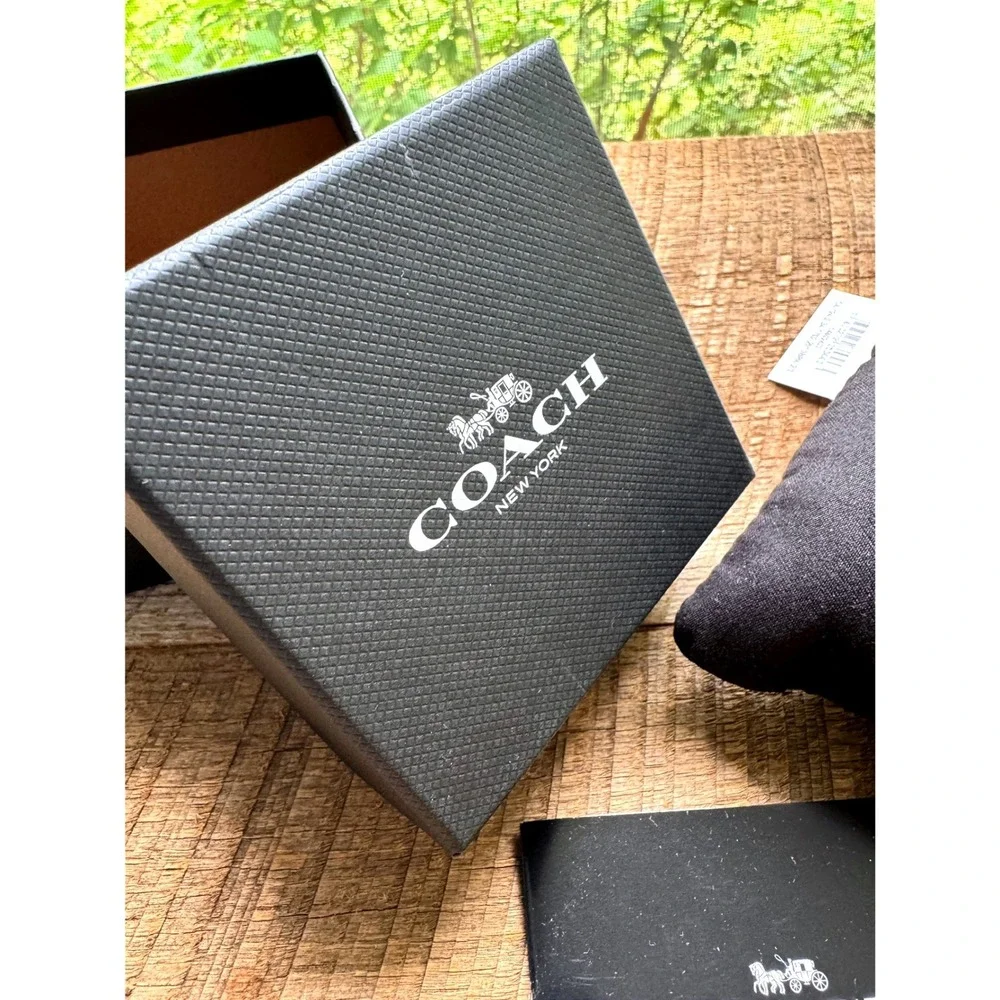 Coach Charles Gold Dial Watch‎ with a Brown Leather Strap (Model 14602433)